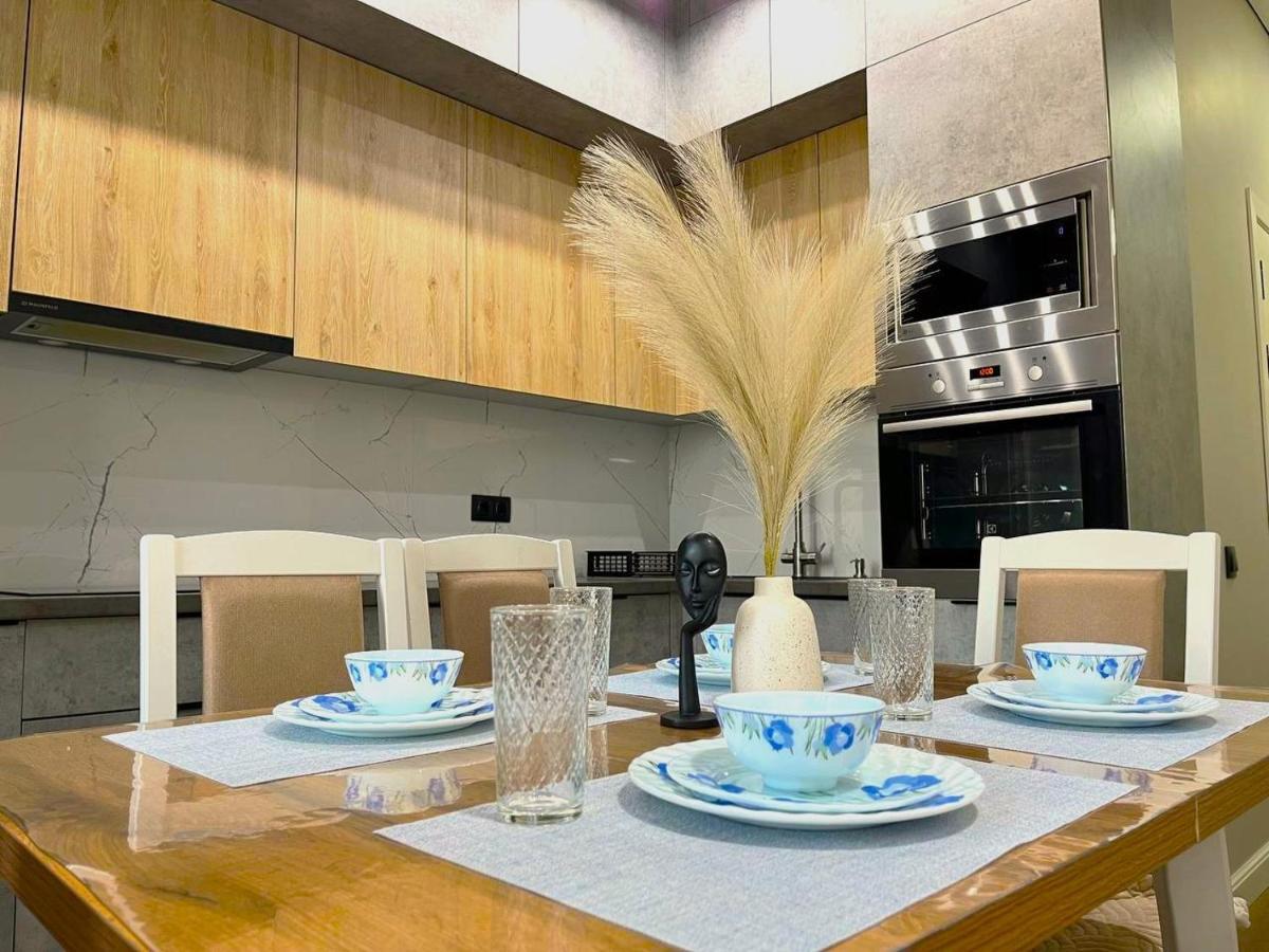 Apartment 3х-комнатная бизнес класса Almaty